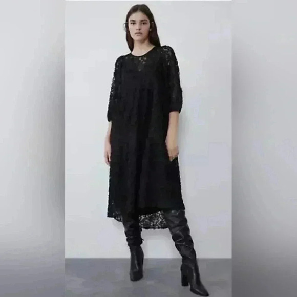 Zara Dresses & Skirts - ZARA Contrasting Voluminous  Dress Size: Xl